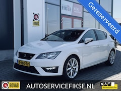SEAT Leon - FR 1.4 TSI BUSINESS | LEER-STOF | 18 INCH | PDC A |