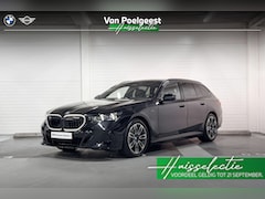 BMW 5-serie Touring - 530e | M-Sport Pro | Travel Pack | Innovation Pack | Comfort Pack | Driving Assistant Plus