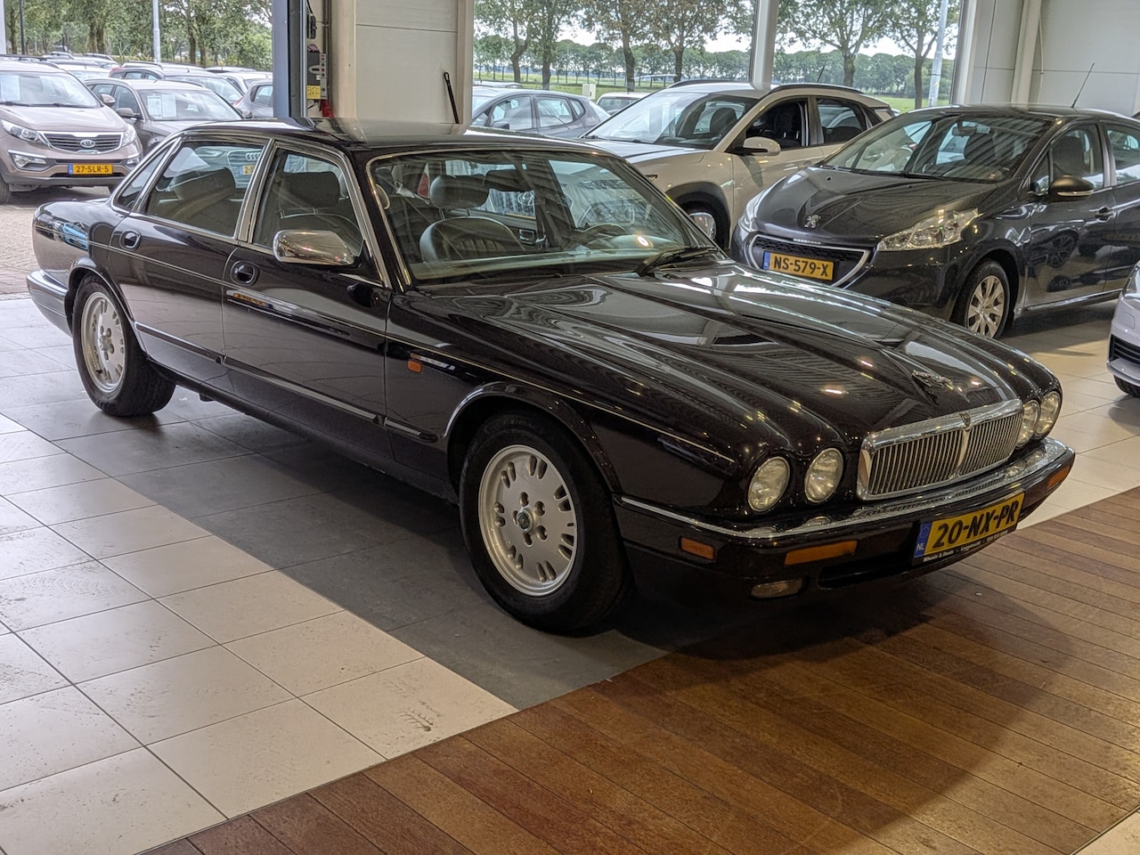 Jaguar Sovereign - Automaat OPKNAPPER 3.2 Airco, Cruise Control, Stuurbekrachtiging - AutoWereld.nl
