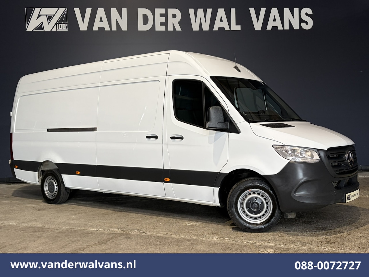 Mercedes-Benz Sprinter - 317 CDI 170pk L3H2 Euro6 Airco | Camera | Navigatie | Apple Carplay | XXL MBUX | Cruisecon - AutoWereld.nl