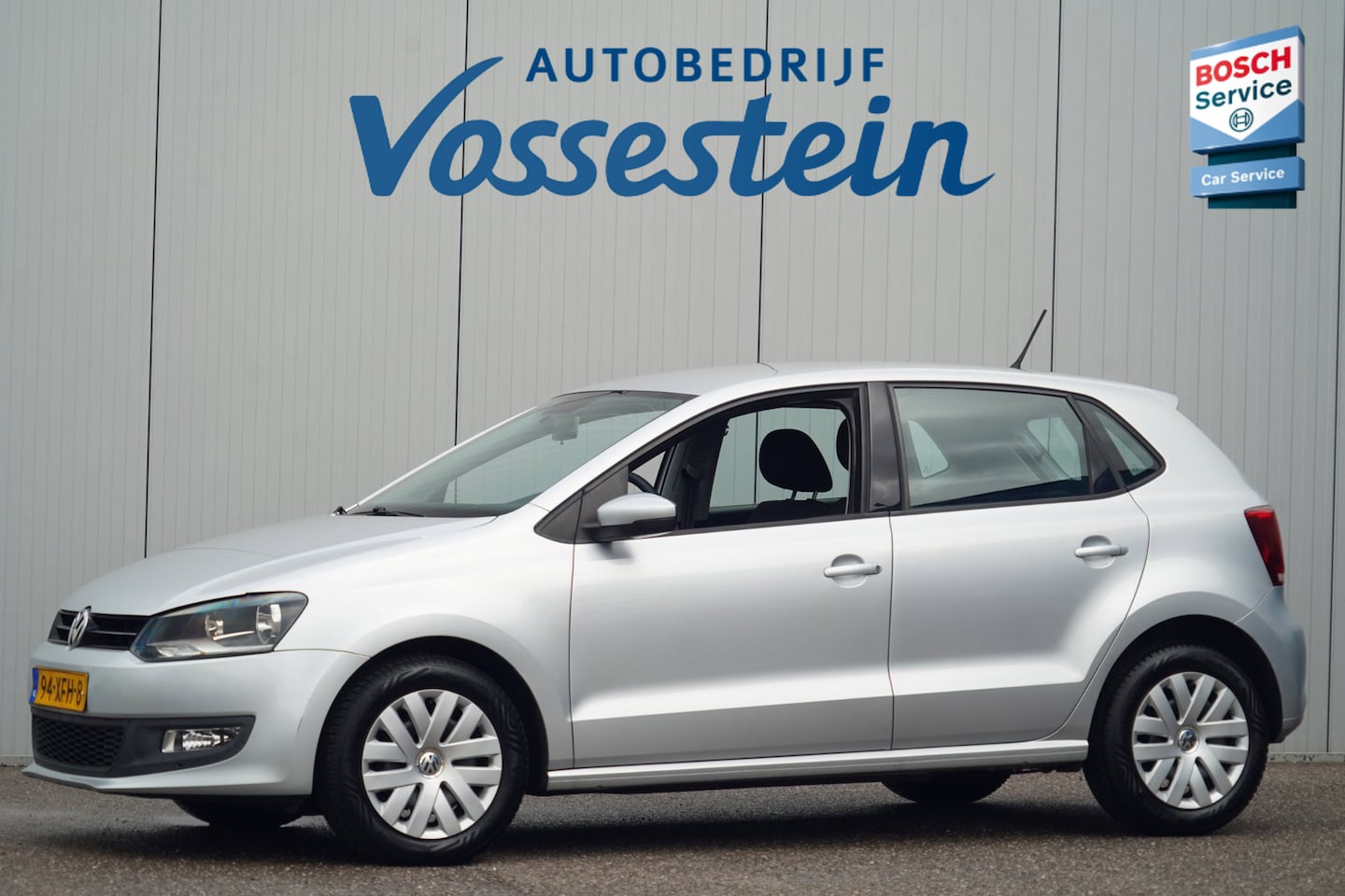 Volkswagen Polo - 1.2 TSI BlueMotion Comfort Edition / 67dkm NAP / Airco / Trekhaak / 5-Deurs / NL-Auto - AutoWereld.nl