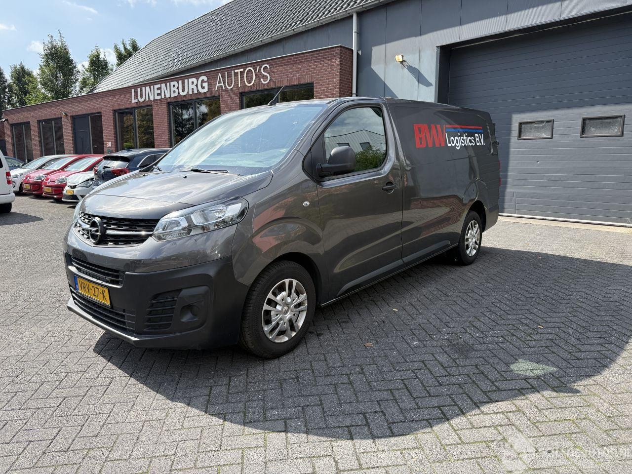 Opel Vivaro - 1.5 CDTI L3H1 Edition 1.5 CDTI L3H1 Edition (Bedrijfsauto 5-dr.) - AutoWereld.nl