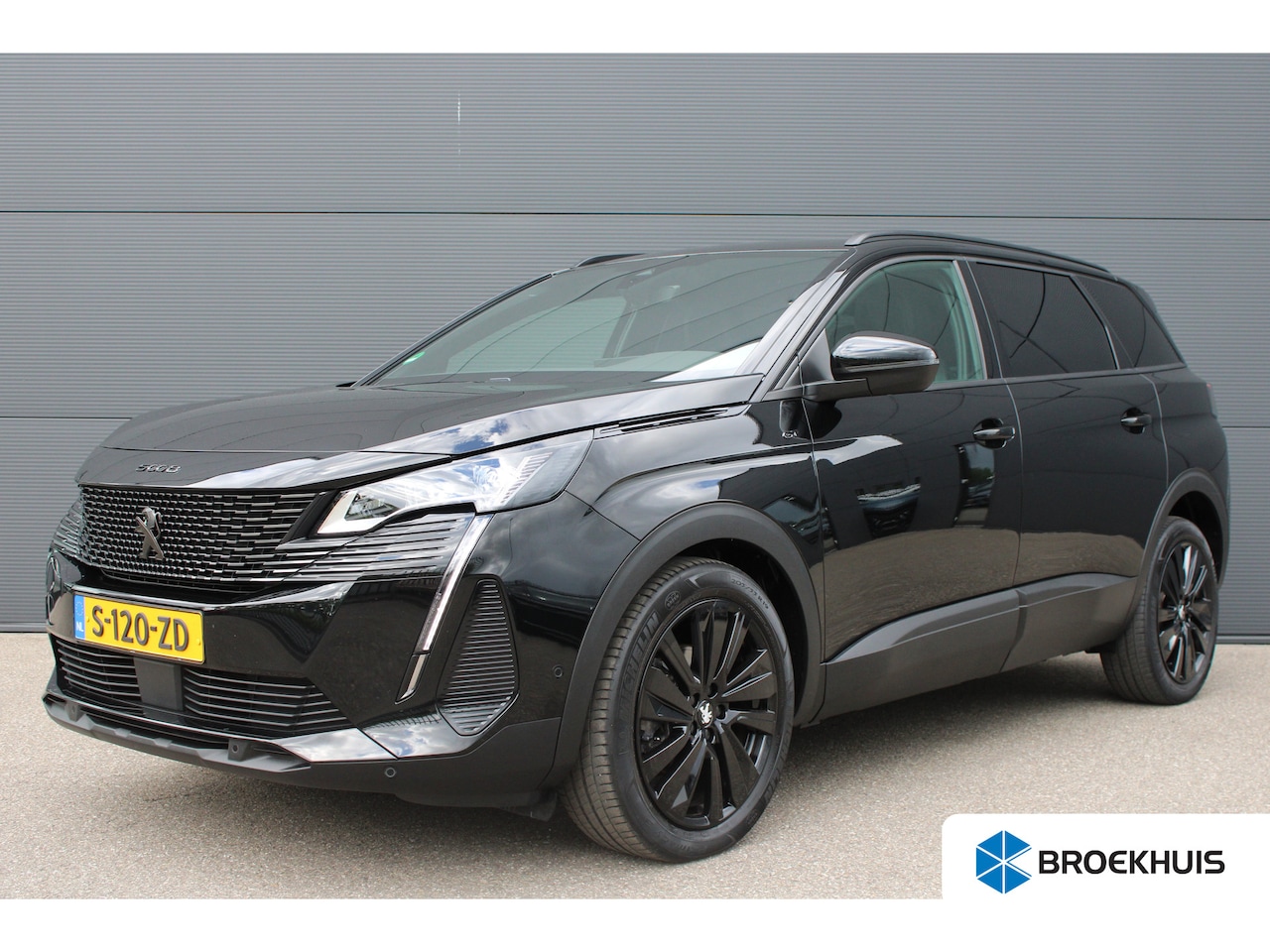 Peugeot 5008 - SUV 1.2 PureTech 130pk EAT8 GT 7p | Automaat | Navigatie | Camera | Black Pack | Stoelverw - AutoWereld.nl