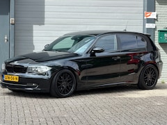BMW 1-serie - 118d Corporate