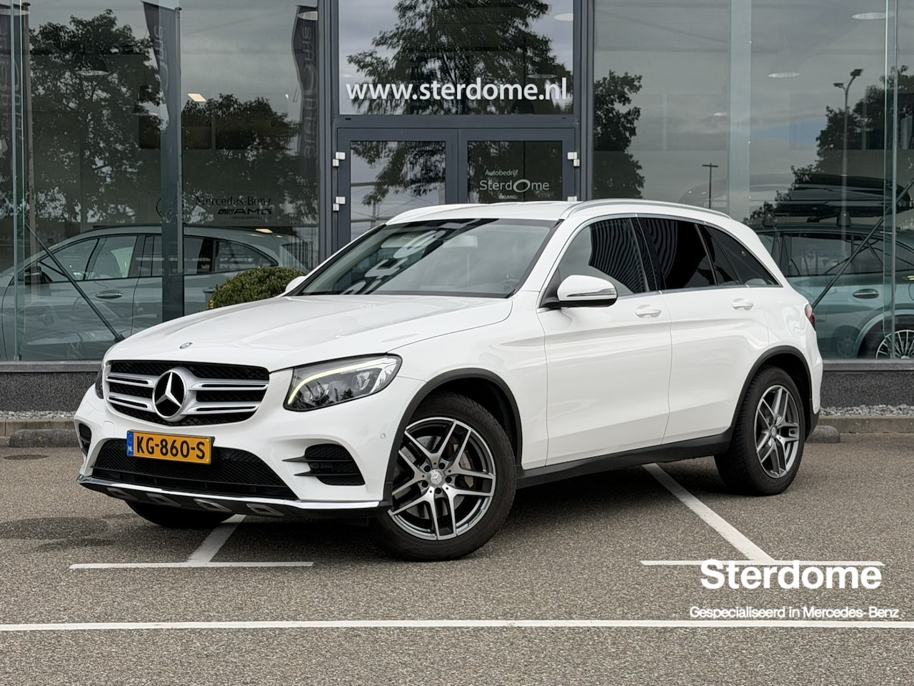Mercedes-Benz GLC-klasse - 250 4MATIC Edition 1 AMG Line I Camera I Stoelverwarming I Lederen bekleding I Tempomaat I - AutoWereld.nl