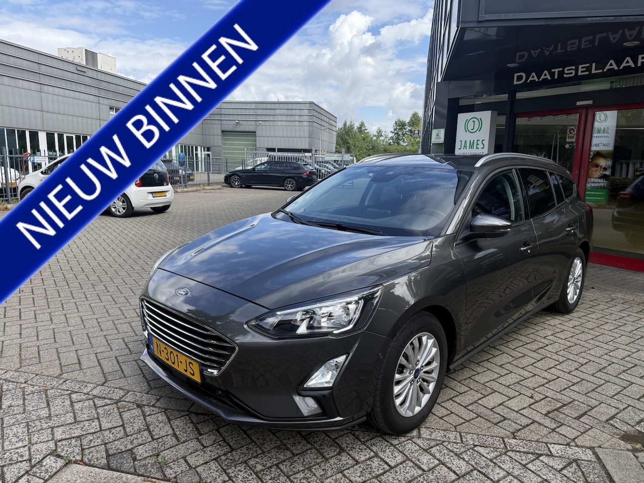 Ford Focus Wagon - 1.0 EcoBoost Titanium X Business Trekhaak Camera Stoel en stuur verwarming - AutoWereld.nl