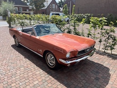 Ford Mustang - Convertible, Stuurbekrachtiging, Rembekreachtiging, electrische cabriokap