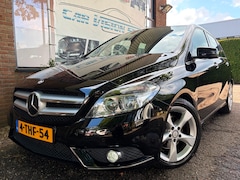 Mercedes-Benz B-klasse - 180 Ambition|Trekhaak|Cruise|Airco|