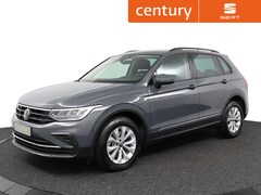 Volkswagen Tiguan - 1.4 TSI eHybrid Life-Edition / Clima / Camera / Pdc