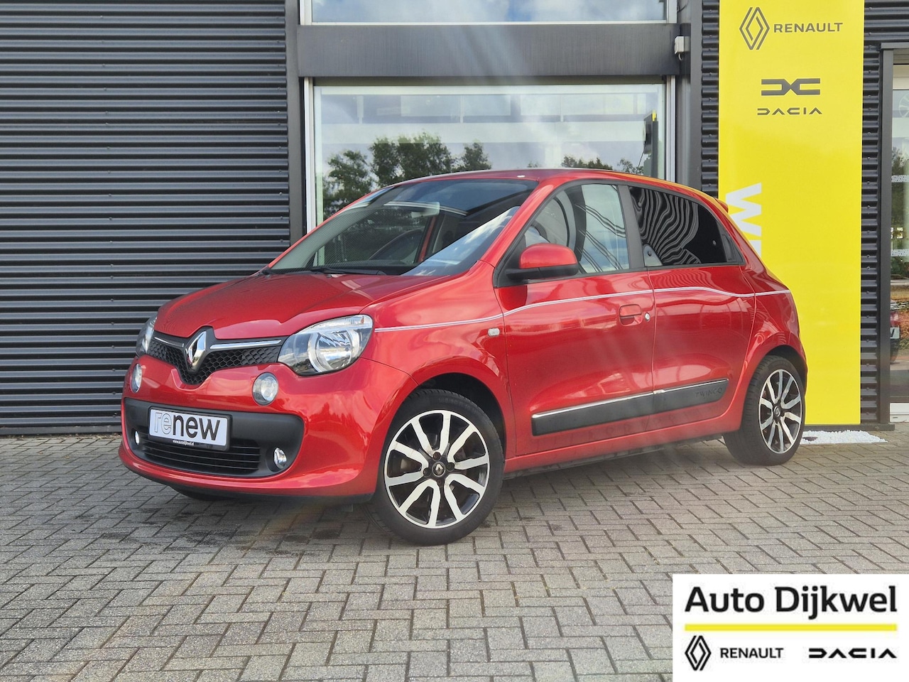 Renault Twingo - TCe 90 EDC AUTOMAAT Intens 90pk Turbo, Camera, Climate Control, Navigatie, Bluetooth - AutoWereld.nl