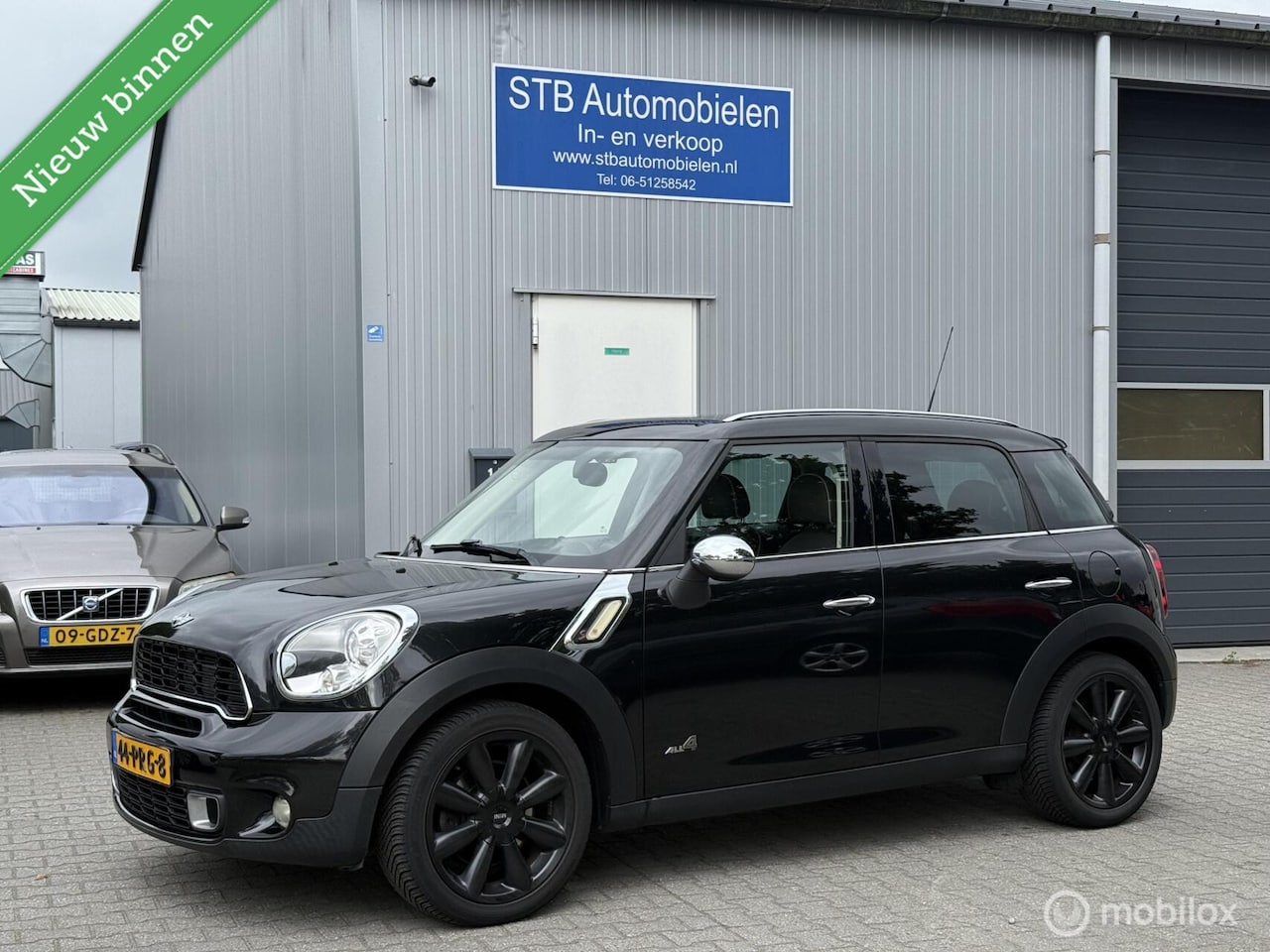 MINI Countryman - 1.6 Cooper S ALL4 Chili, Origineel NL - AutoWereld.nl