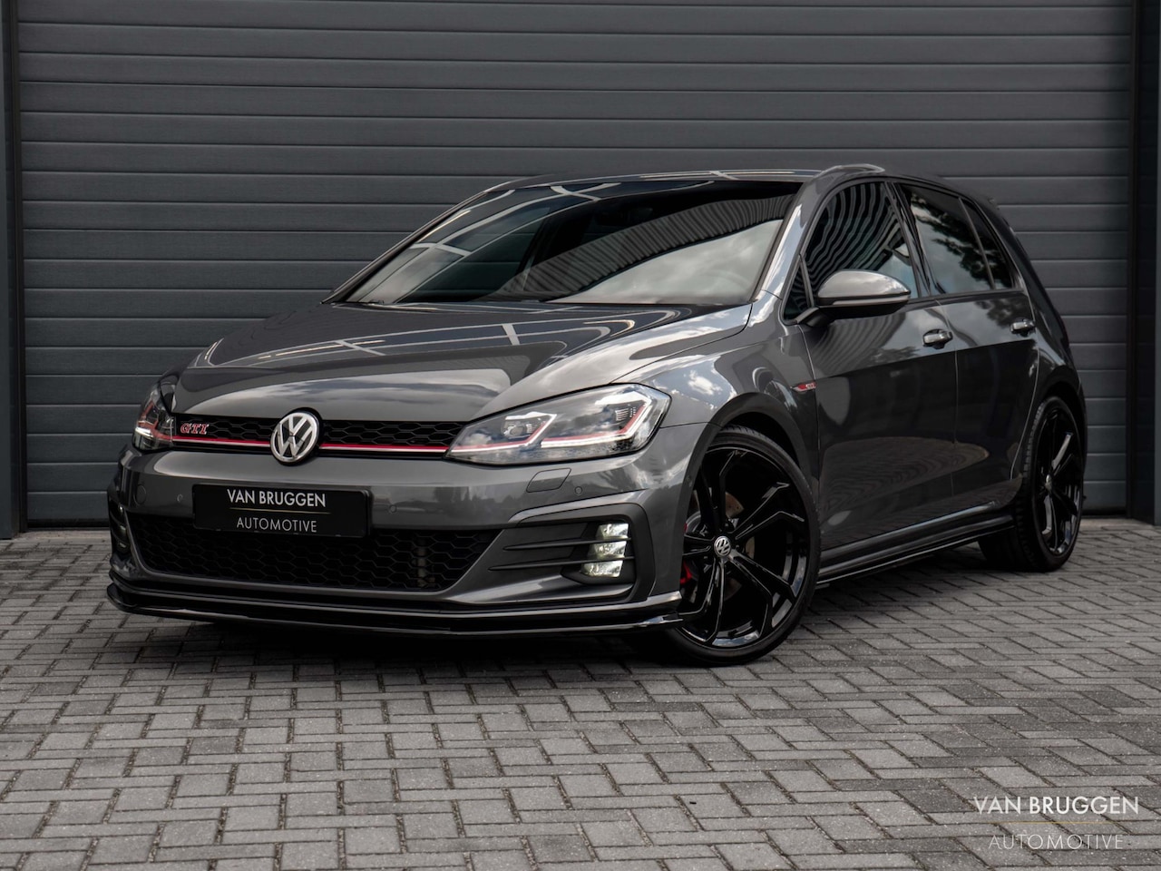 Volkswagen Golf - 2.0 TSI GTI Performance 19" Sfeer CarPlay Maxton - AutoWereld.nl