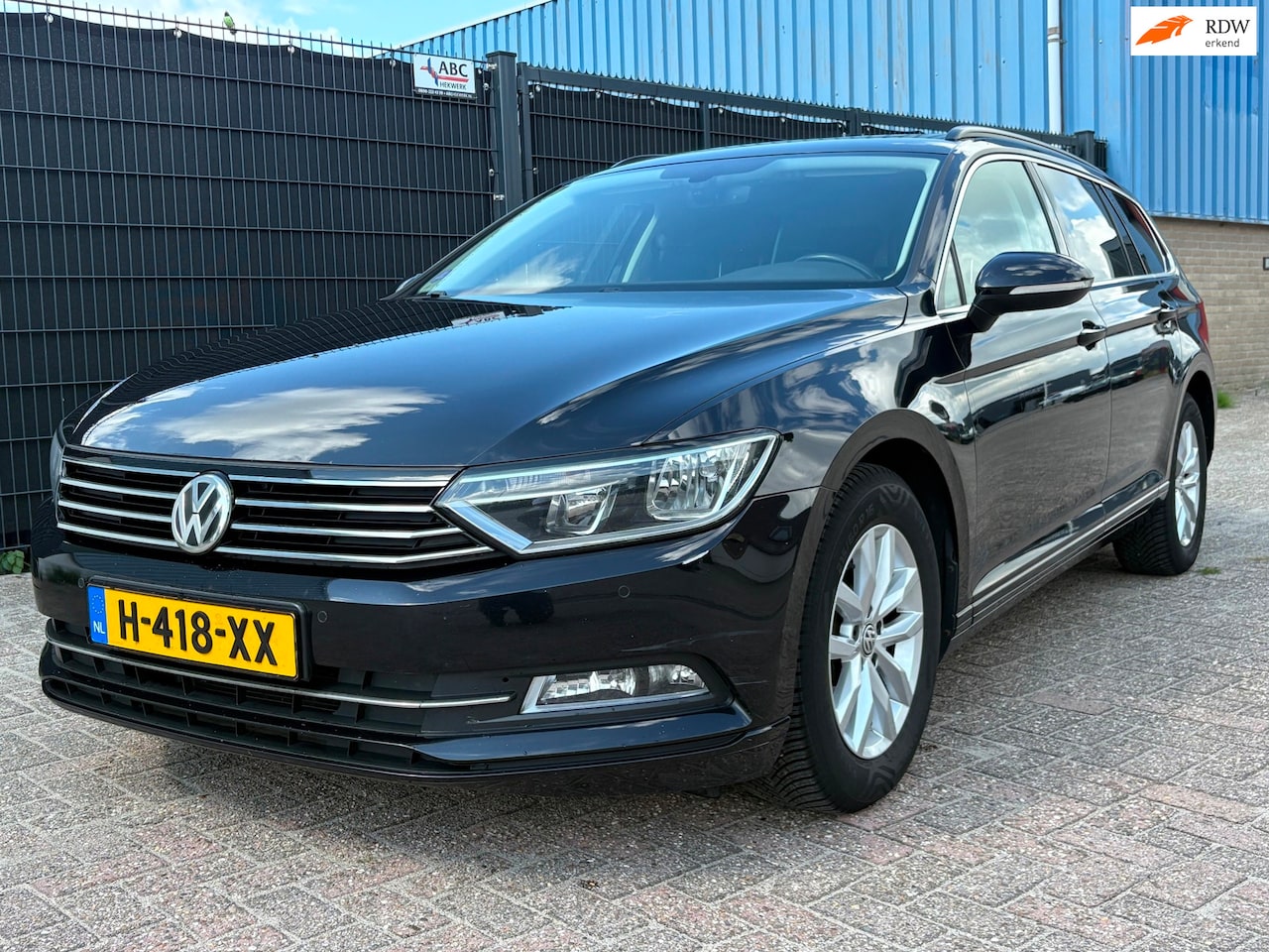 Volkswagen Passat Variant - 1.4 TSI Comfortline | ACC | Navi | Pano | Trkhk. - AutoWereld.nl