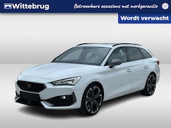CUPRA Leon Sportstourer - 1.4 e-Hybrid Performance / Panoramadak / Elek. Bestuurdersstoel met memory / Achteruitrijc