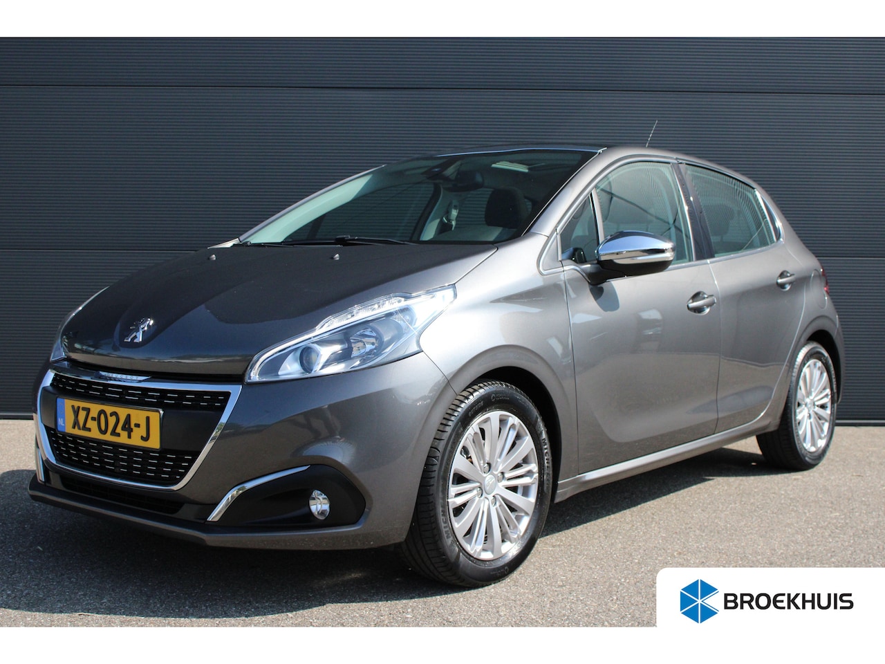 Peugeot 208 - 1.2 PureTech 110pk Allure | Navigatie | Panoramadak | Apple carplay | Bluetooth | NL auto - AutoWereld.nl