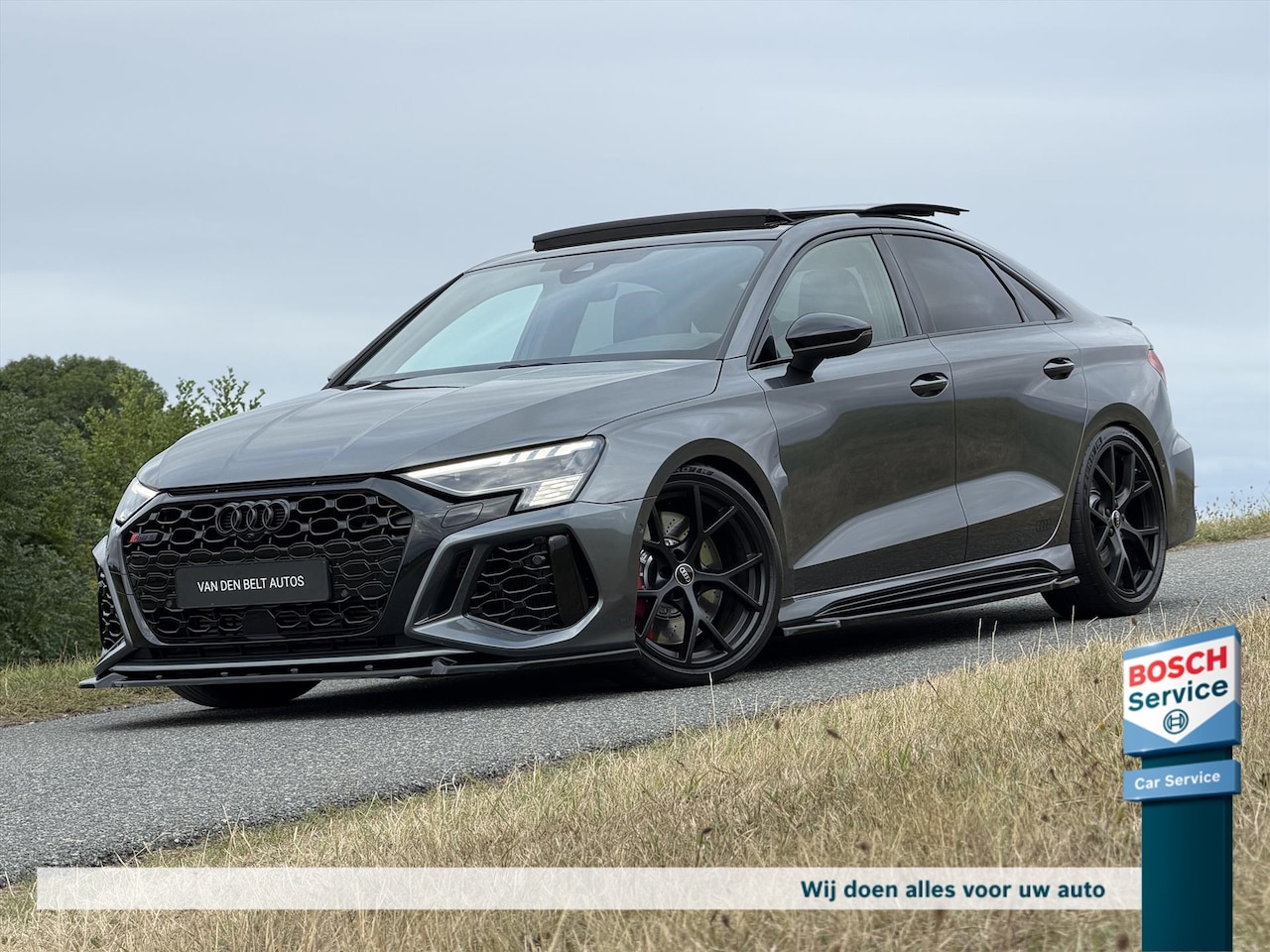 Audi RS3 - 2.5 TFSI 400PK Quattro / Pano / Head-up / Bang&Olfsen / Memory / Schaalstoelen / Full Maxt - AutoWereld.nl