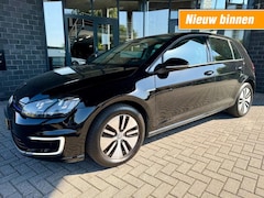Volkswagen e-Golf - LEDER - NAVI - ORG. NL