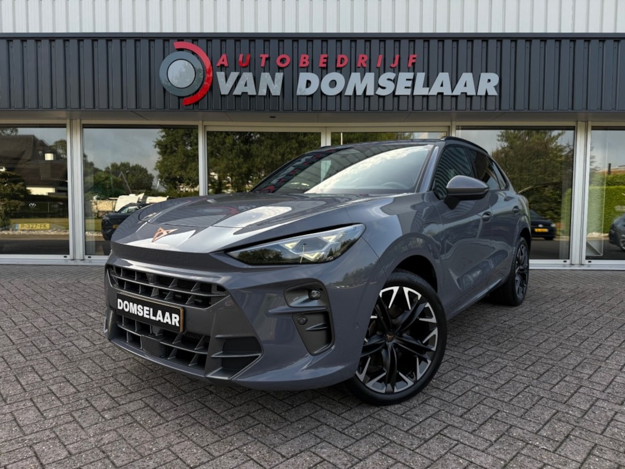 CUPRA Terramar - 1.5 TSI e-Hybrid VZ Performance 272PK - Elek trekhaak Leder 360 camera HUD Matrix LED - AutoWereld.nl