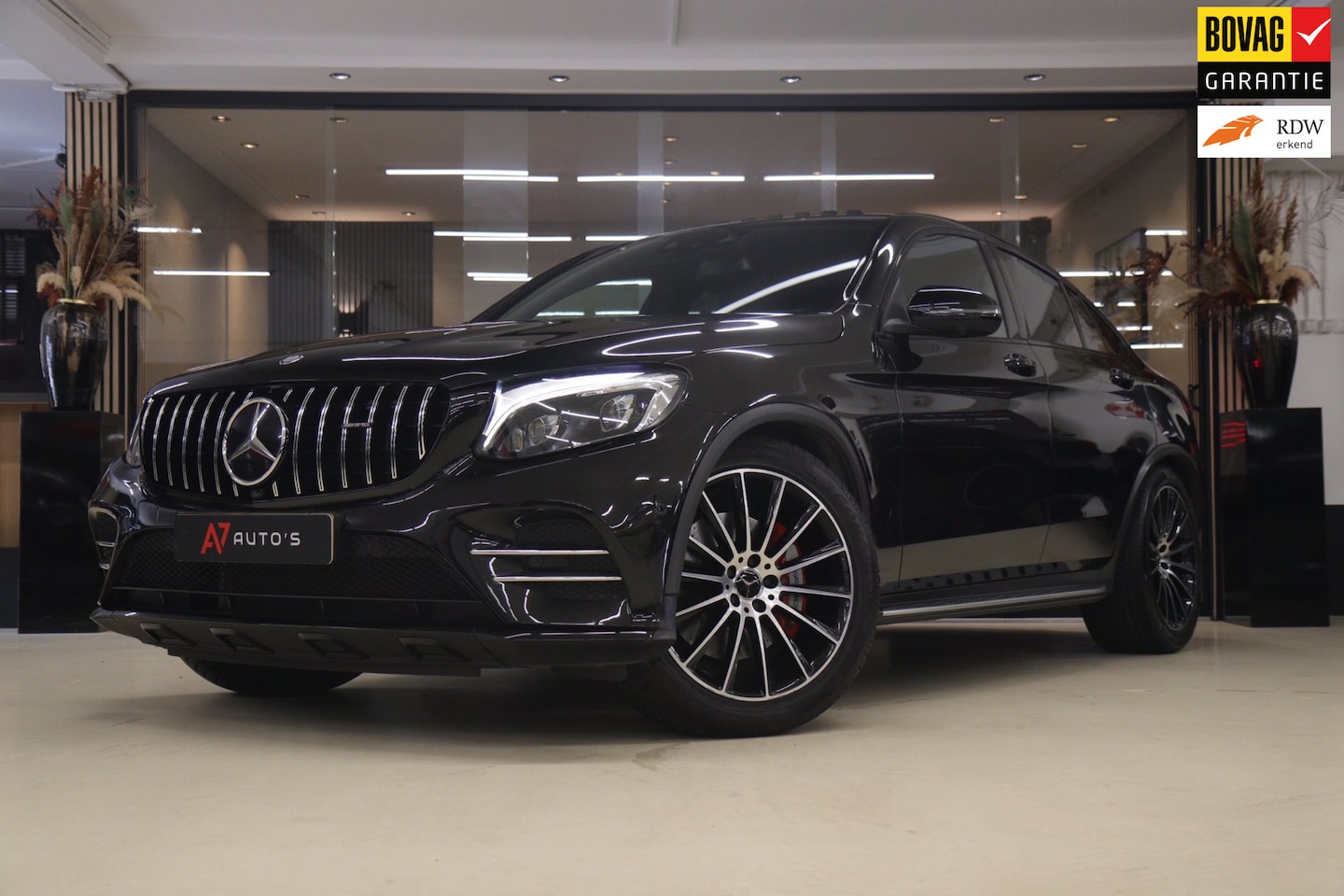 Mercedes-Benz GLC-klasse Coupé - AMG 43 4MATIC PANO/KEYLES/LANEASSIST/CAM360/SFEER/BURM/VOL - AutoWereld.nl