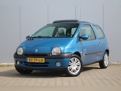 Renault Twingo - 1.2 Paris | Airco | Trekhaak | Schuif / Kanteldak | APK | NAP |