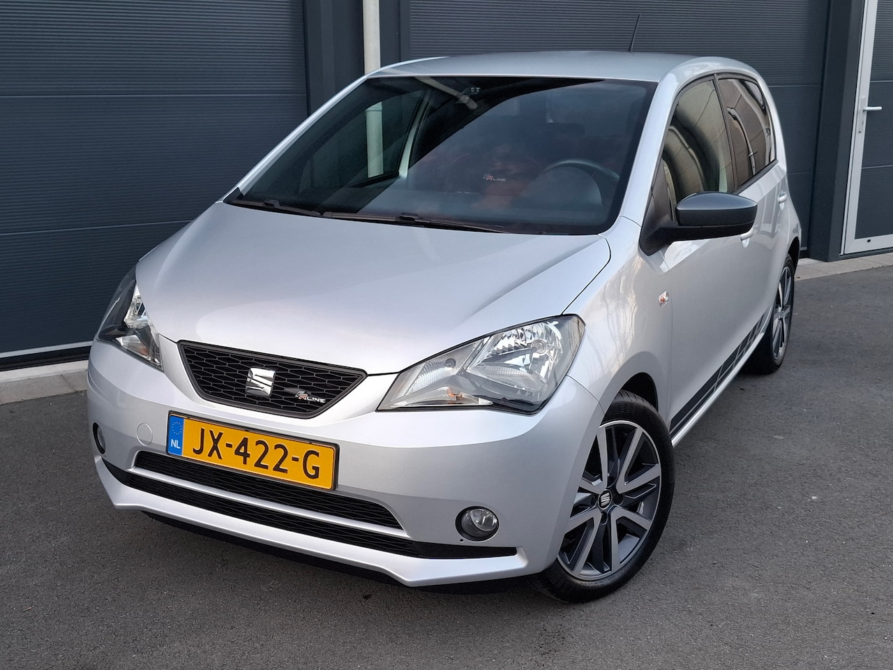 SEAT Mii - 1.0 FR Connect - NAP - Sportpakket - AutoWereld.nl