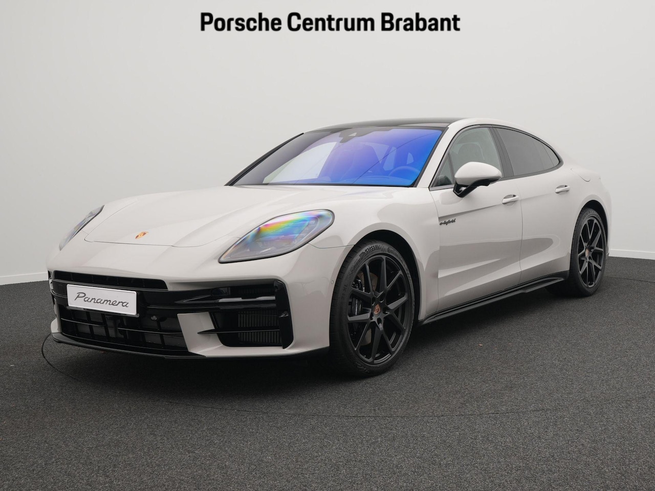 Porsche Panamera - 4 E-Hybrid - AutoWereld.nl