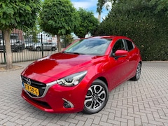 Mazda 2 - 2 1.5 Skyactiv-G, Clima, Navigatie, Cruise Control, Achteruitrijcamera, LM-velgen 16", Par