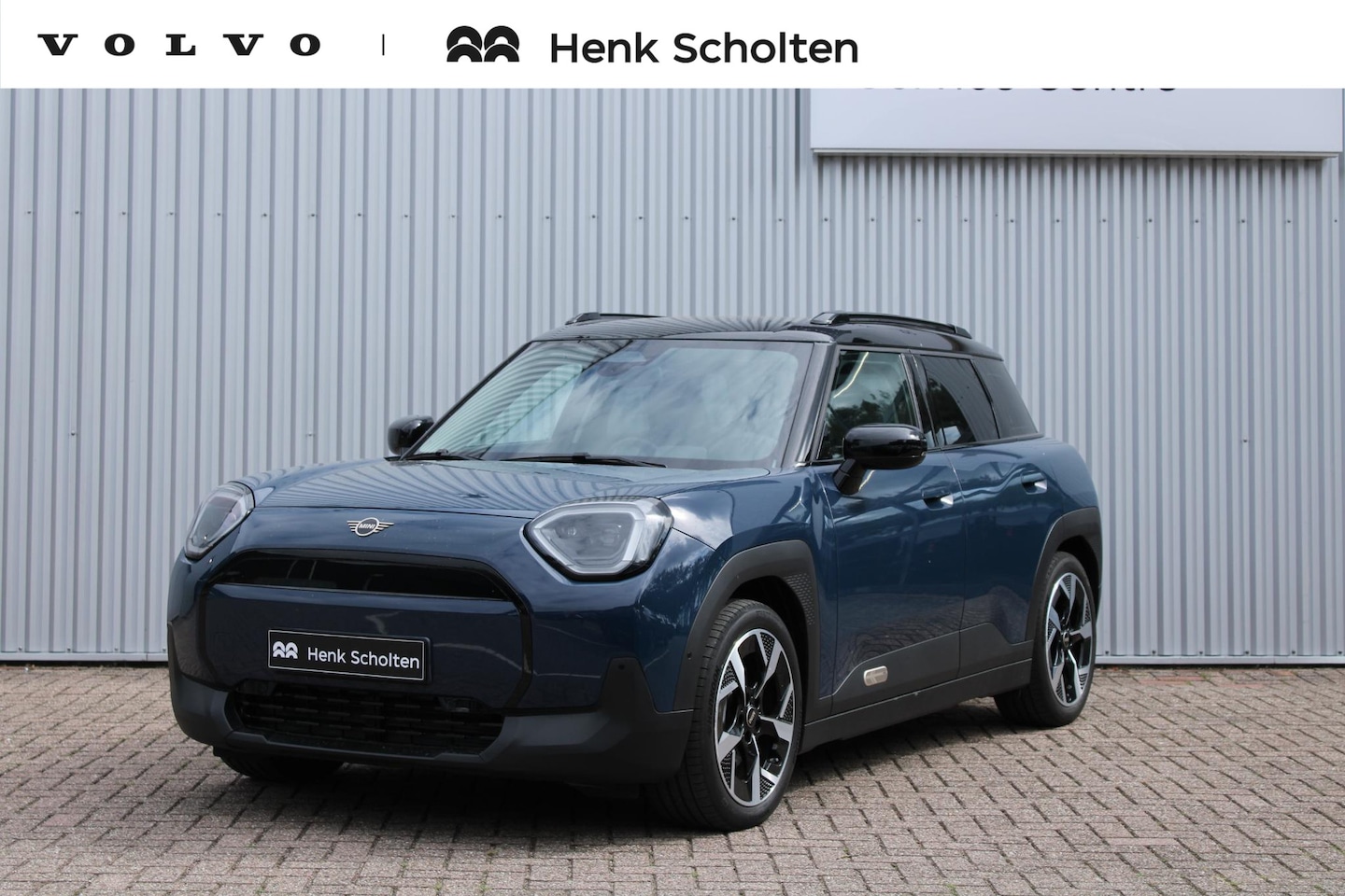 MINI Aceman - E Classic S 42.5 kWh | Navigatie full map | Apple Carplay | Achteruitrijcamera | DAB+ Radi - AutoWereld.nl