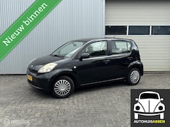 Daihatsu Sirion 2 - 1.0-12V Trend