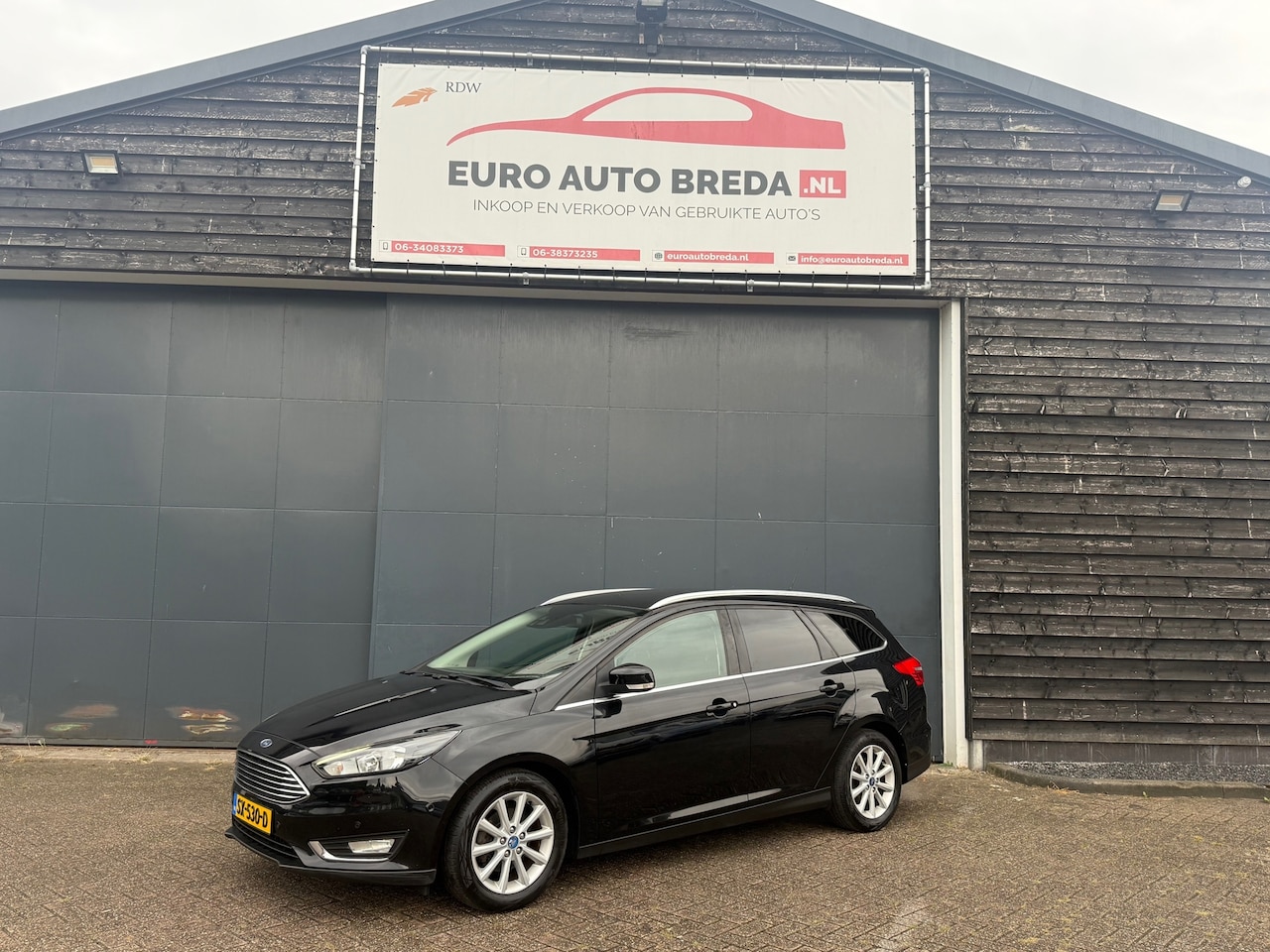 Ford Focus Wagon - 1.0 Titanium Edition 1.0 Titanium Edition - AutoWereld.nl
