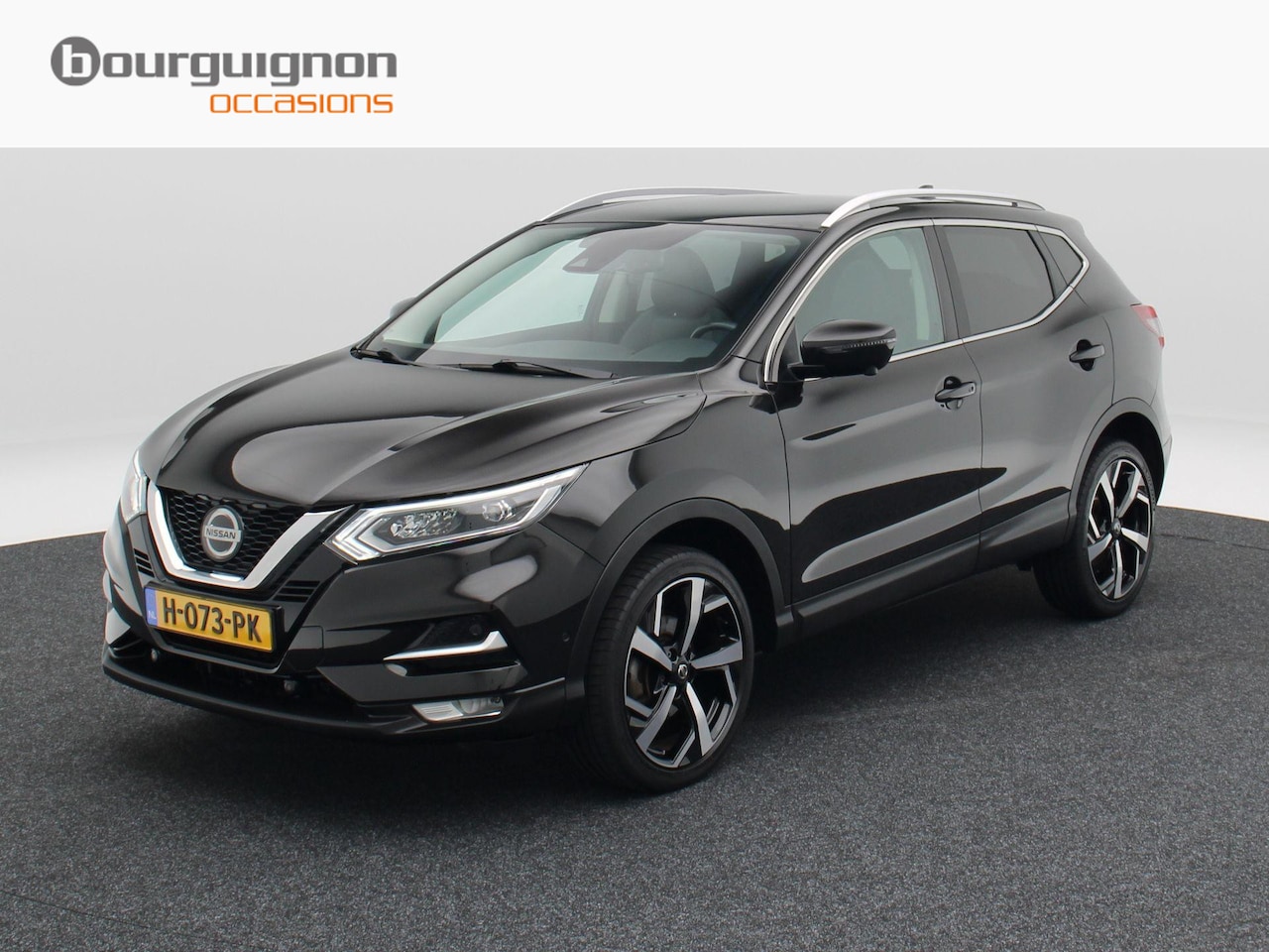 Nissan Qashqai - 1.3 DIG-T 140 Pk Tekna | Panoramadak | Trekhaak | 360 Camera | Bluetooth | Adaptive Cruise - AutoWereld.nl