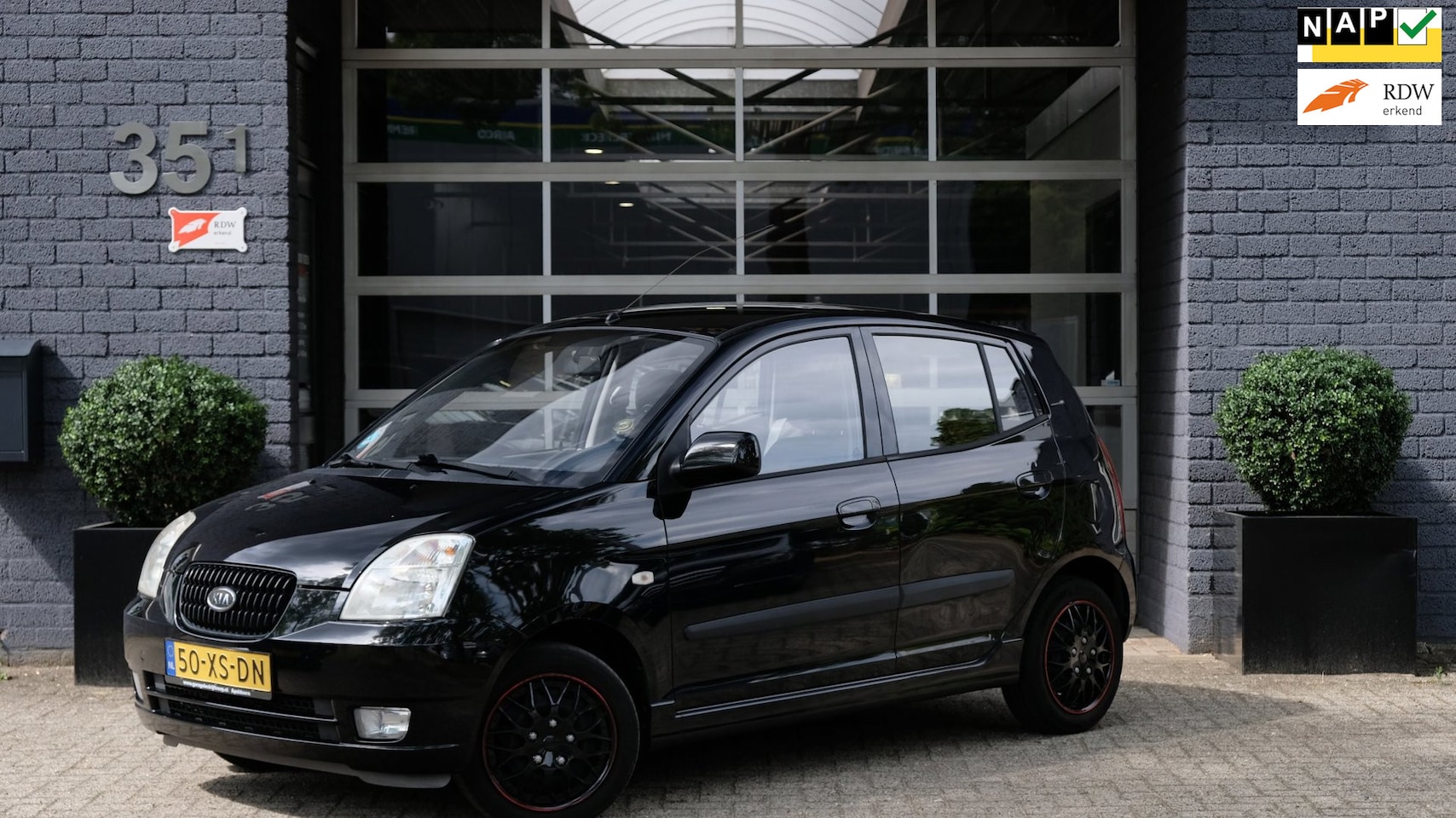 Kia Picanto - 1.0 D-light Airco | Bluetooth - AutoWereld.nl