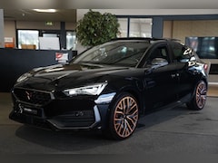 CUPRA Leon - 1.4 e-Hybrid VZ Copper 245PK Pano Led Cam Navi Kessy Virtual