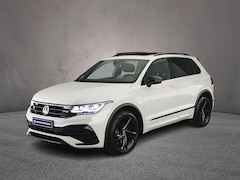 Volkswagen Tiguan - R-Line Business+ 1.4 TSI eHybrid 245pk DSG Automaat Trekhaak, Black Style, Panoramadak, He