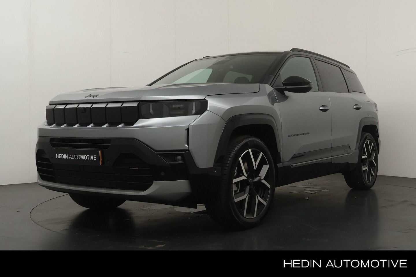 Jeep Compass - First Edition 74 kWh | Warmtepomp | Pano Schuif/ Kanteldak | Premium Pack | Convenience Pa - AutoWereld.nl