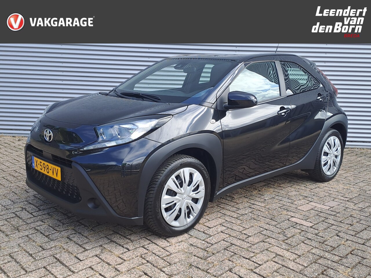 Toyota Aygo X - 1.0 VVT-i MT Play | Apple Carplay/Android Auto | Airco | Camera | Cruise - AutoWereld.nl