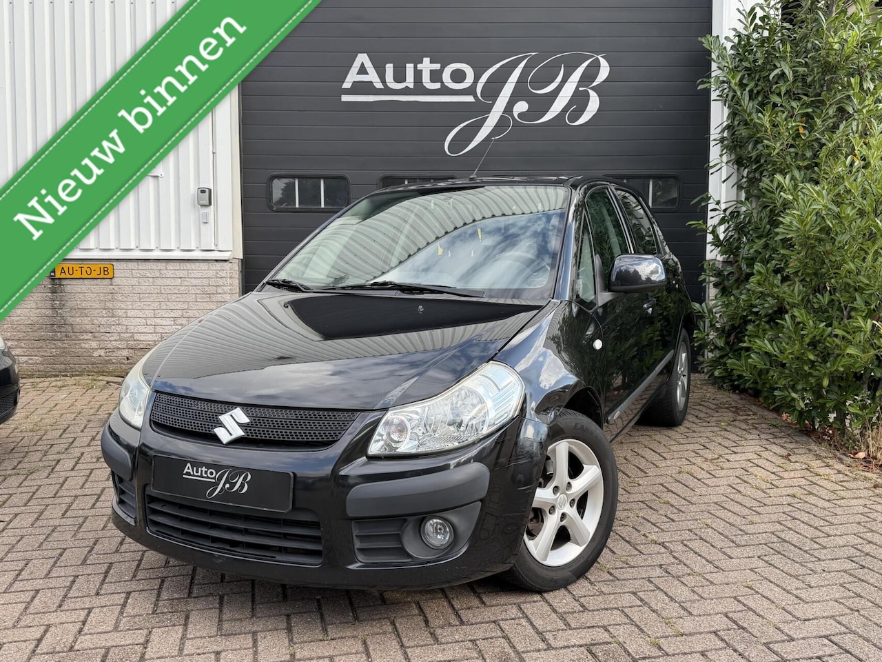 Suzuki SX4 - 1.6 EXCLUSIVE | CLIMA | TREKHAAK | APK 03-2027!! - AutoWereld.nl