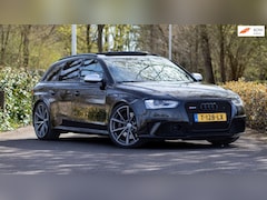 Audi A4 Avant - 4.2 FSI RS 4 quattro