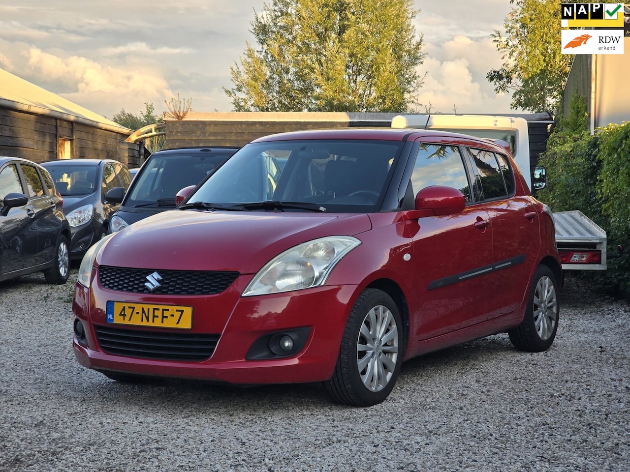 Suzuki Swift - 1.2 Exclusive Keyless/Climate/Cruise Control! - AutoWereld.nl