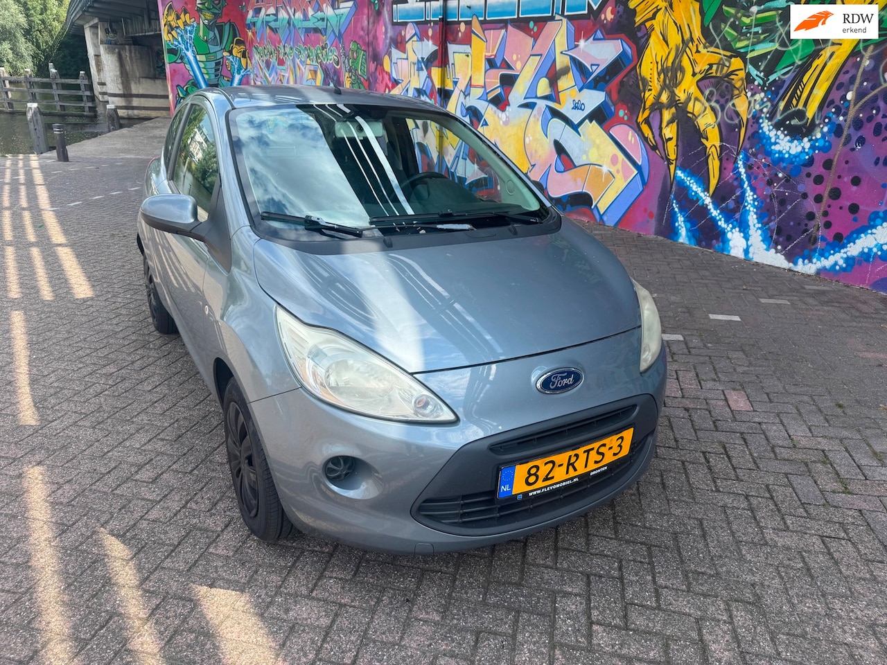 Ford Ka - 1.2 Cool & Sound start/stop. Airco distributie vervangen elektrische ramen boeken aanwezig - AutoWereld.nl