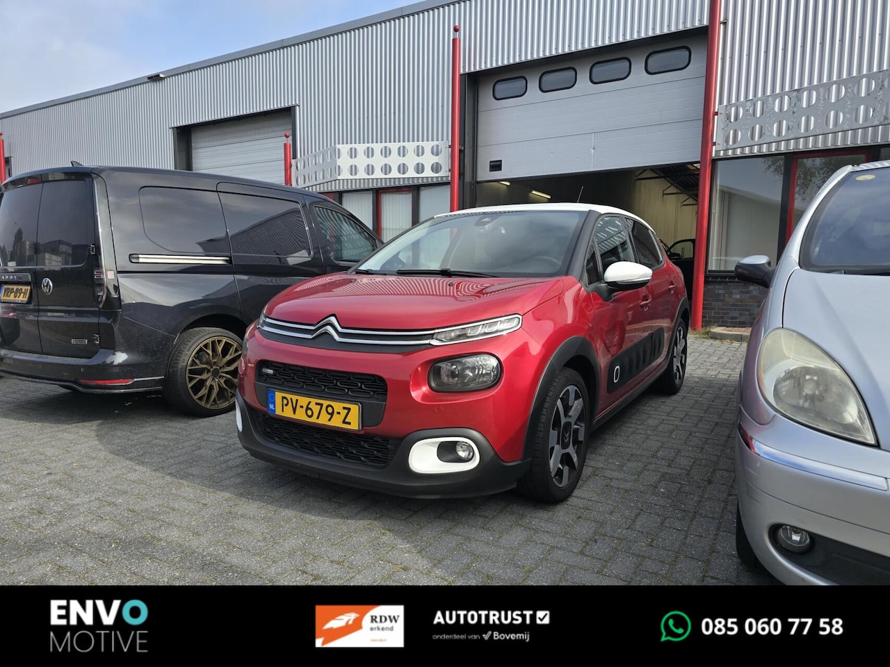 Citroën C3 - 1.2 PureTech S&S Shine CarPlay/Cruise/Camera/LMV - AutoWereld.nl