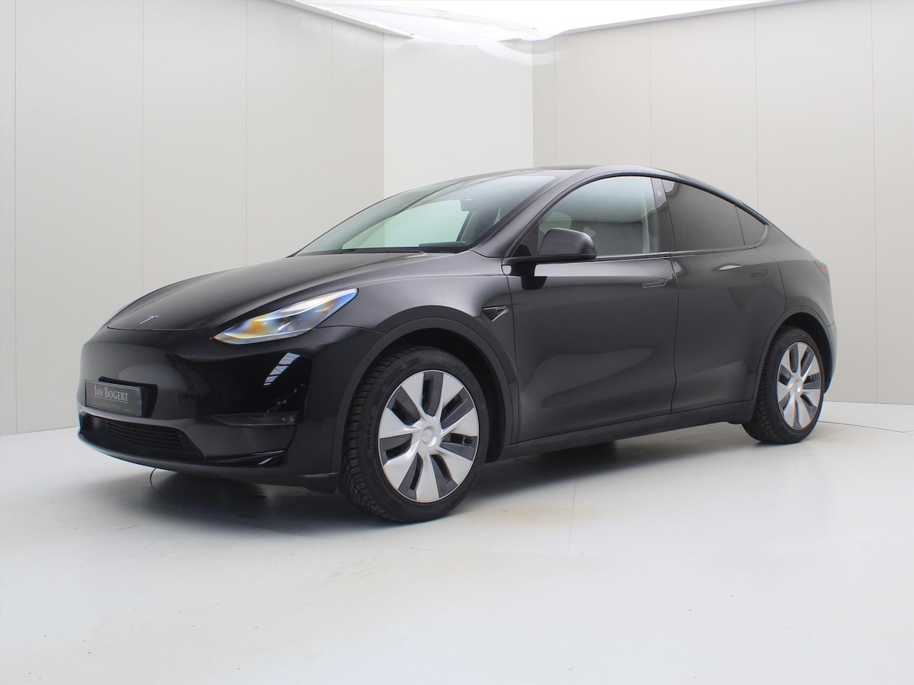 Tesla Model Y - Long Range AWD 75kWh 351pk AMD RYZEN [ AUTOPILOT+19 INCH+PREMIUM AUDIO ] - AutoWereld.nl