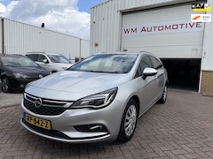 Opel Astra Sports Tourer - 1.6 CDTI Business+
