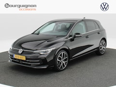 Volkswagen Golf - 1.5 eHybrid 204 Pk Automaat Style Edition | Stoel/ Stuur Verwarming | Camera | Trekhaak |