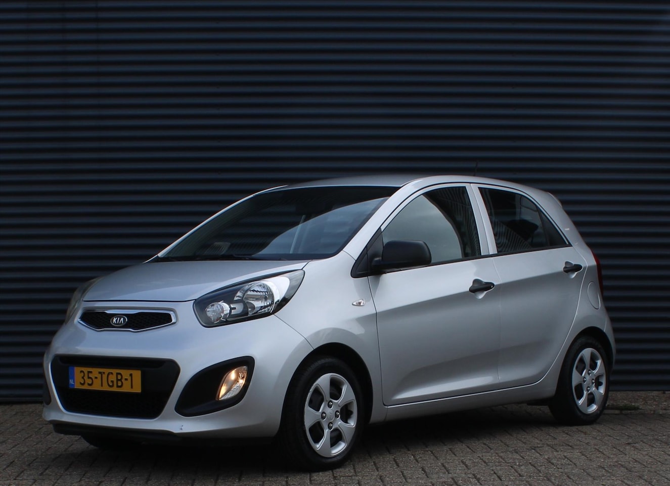 Kia Picanto - 1.2 CVVT 85 PK ISG 5D Comfort Pack I Airco - AutoWereld.nl