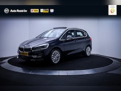 BMW 2-serie Active Tourer - 218iA High Executive AFGEKOCHT ONDERHOUD 2029 | SCHUIFDAK | CAMERA | HEADUP | STOEL.VW