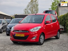 Hyundai i10 - 1.1 i-Drive Cool Airco/AUX/Facelift/Spoiler