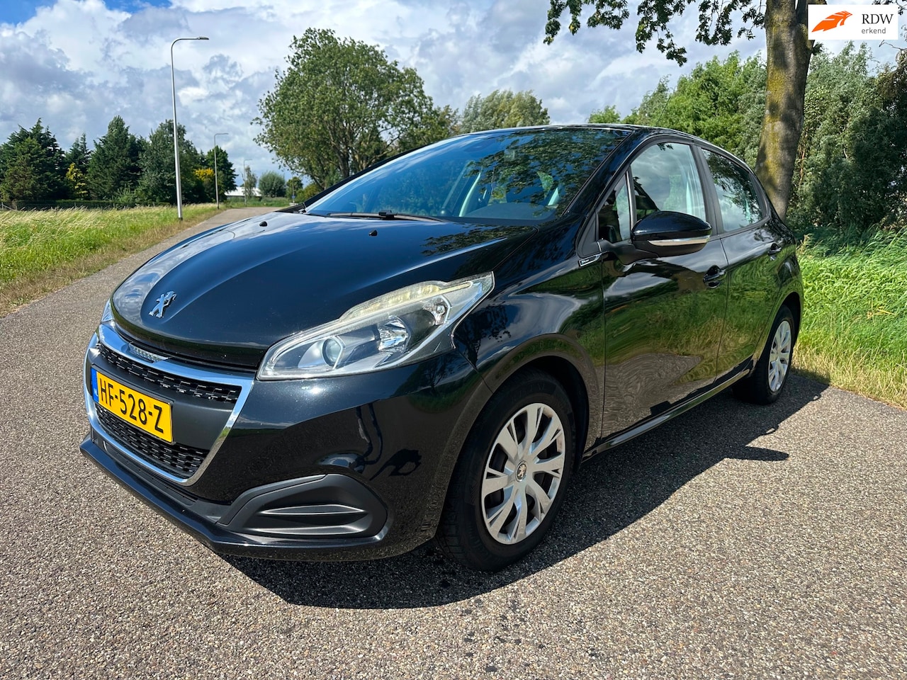 Peugeot 208 - 1.2 PureTech Active|clima ijskoud|navi|pdc achter - AutoWereld.nl