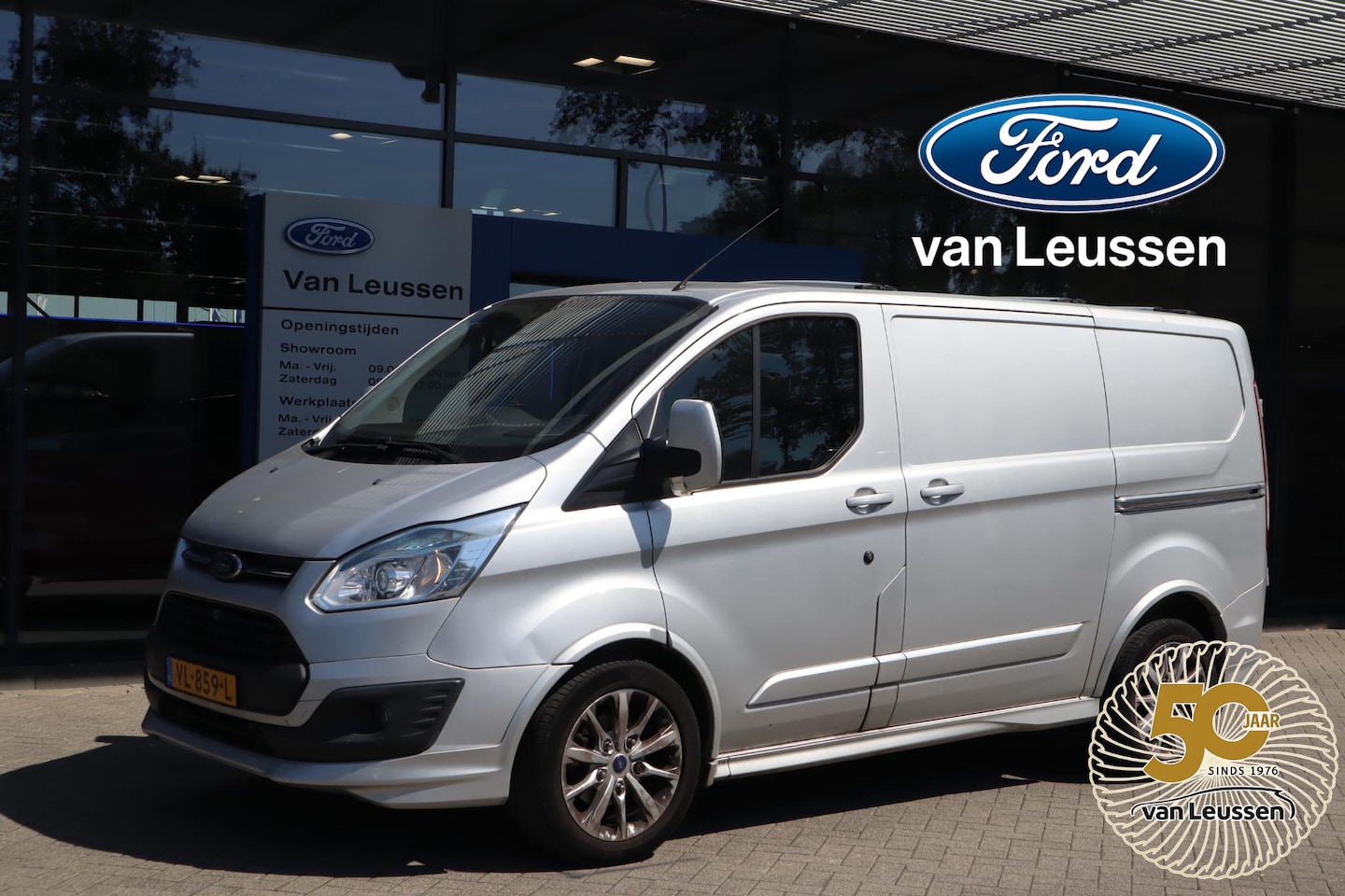 Ford Transit Custom - 290 2.2 TDCI L1H1 SPORT 3-PERS BTW 2x SCHUIFDEUR CAMERA P-SENSOREN HALF-LEDER STOELVERW. E - AutoWereld.nl
