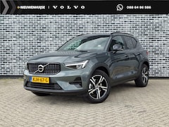 Volvo XC40 - 2.0 B4 Plus Dark